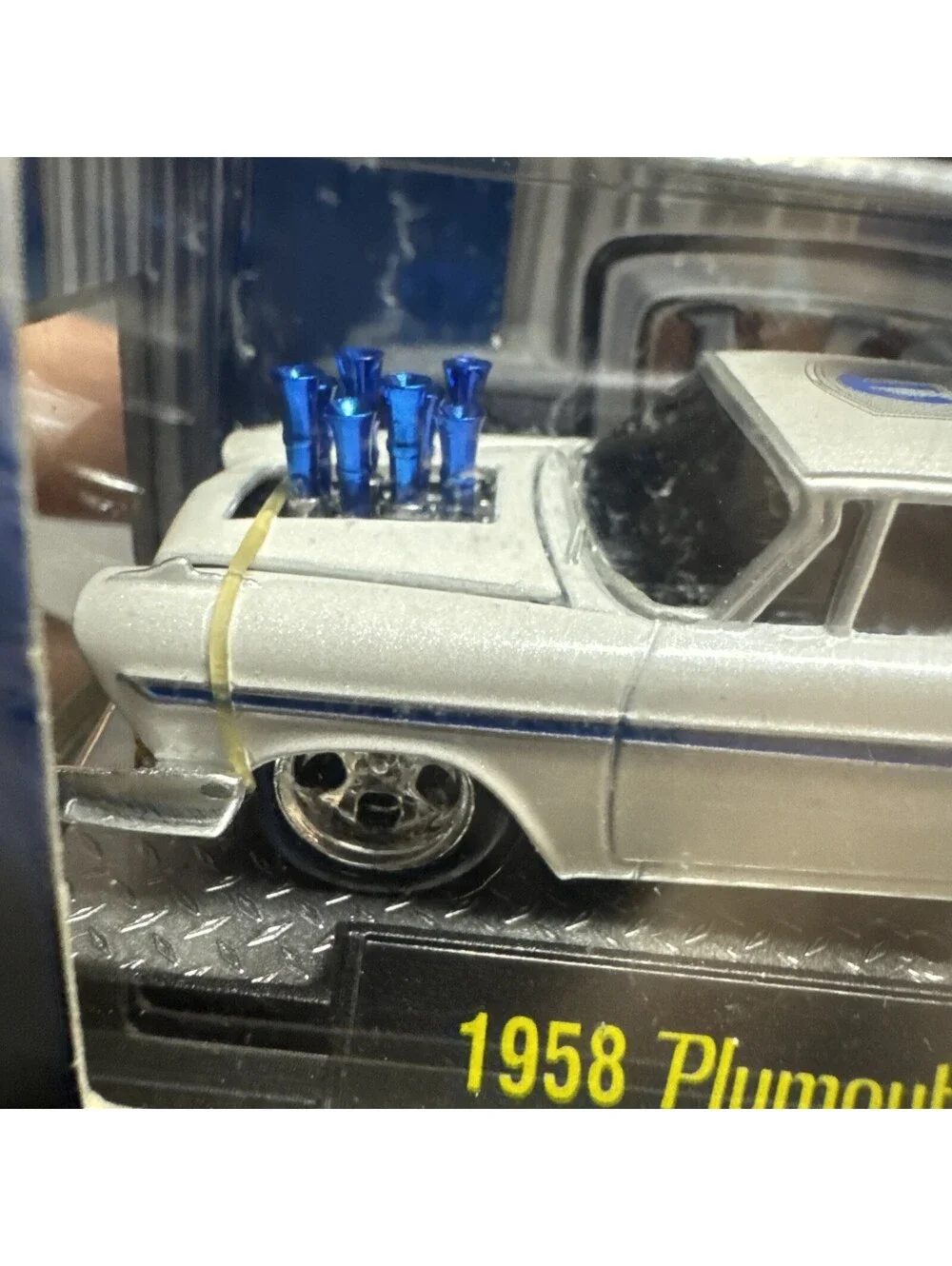M2 Machines Auto-Dreams 1958 Plymouth Fury Mopar 1/64 Limited To 5,000 White